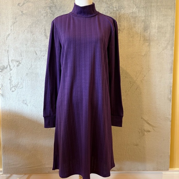 NWT Sweater Stretch Turtleneck Long-Sleeve Sz M - Picture 1 of 12